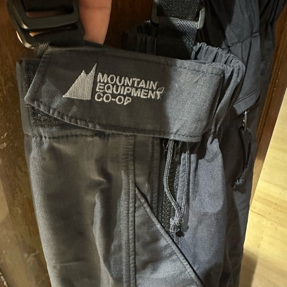 Men’s MEC size Medium GoreTex bibs - Picture 7 of 7